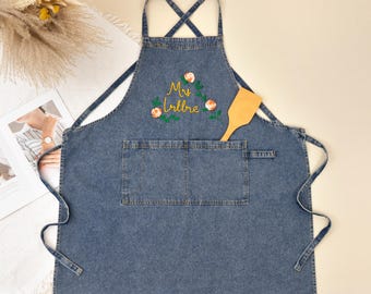 Hand-Stitched Floral Denim Apron: Personalized Embroidered Kitchen Apron