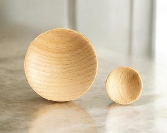 Pomo cóncavo para gabinete de madera de haya / Tirador circular para cajón de madera clara hecho a mano