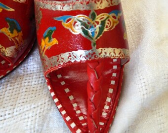 Vintage Red Traditional Mid Eastern Slip-Ons/ Hand Painted/ Size 7 1/2"