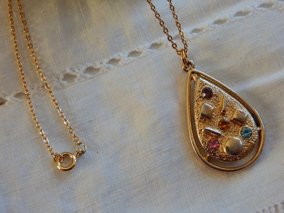 Sarah Coventry Gold Tone Teardrop Pendant/ Colore… - image 2