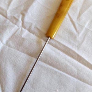 Helene Curtis Pick/ Bakelite Handle/ 1935-45/ Rare