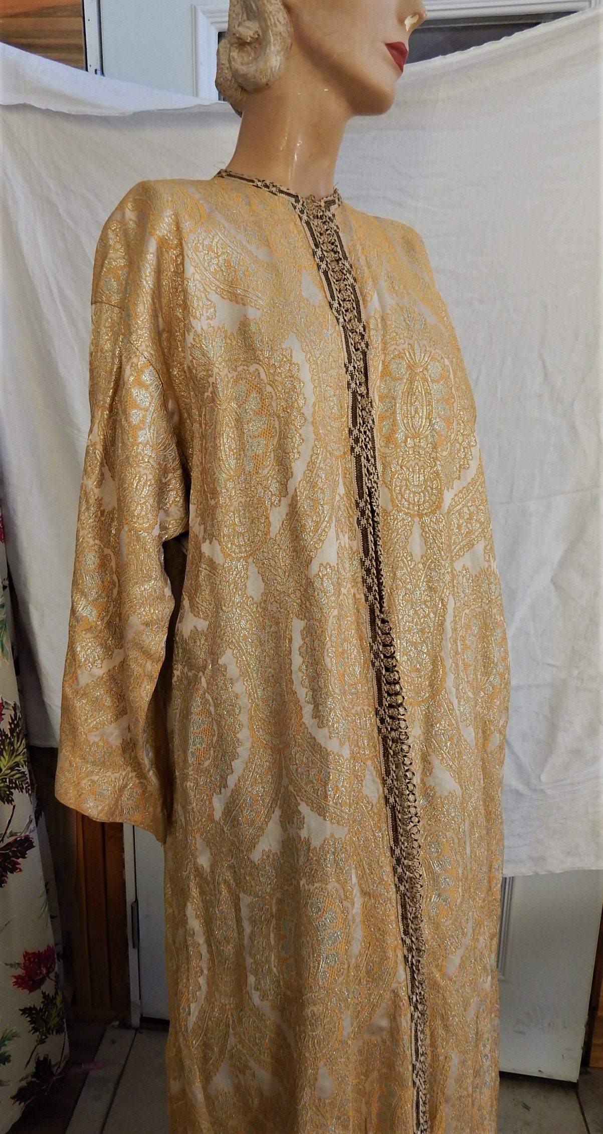 1920's Vintage Moroccan Robe/ 100% Silk / Metallic Ornamentation ...