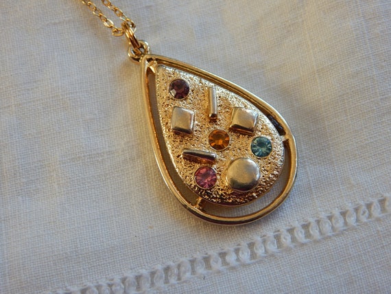 Sarah Coventry Gold Tone Teardrop Pendant/ Colore… - image 1