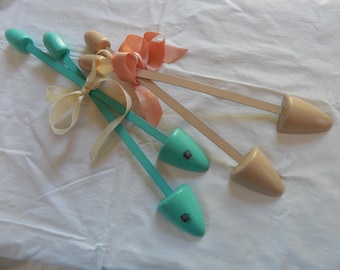 2 Sets of Vintage Shoe Savers/ Wood Toe & Heel Shapers/ Floral Decal