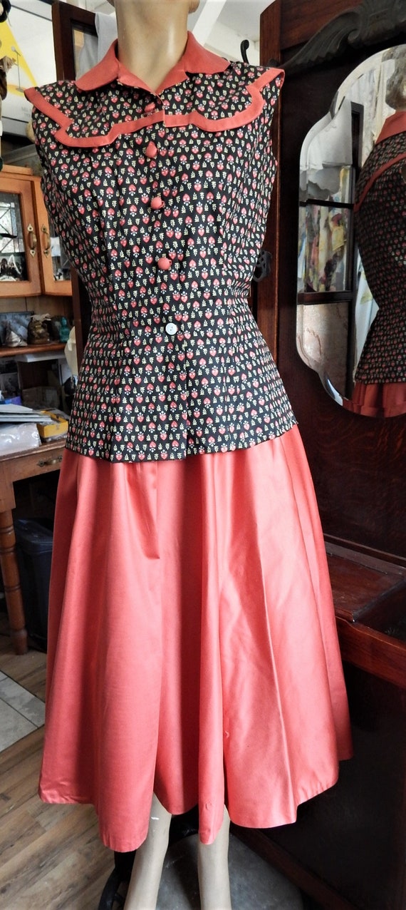 Vintage blouse circle print Gem