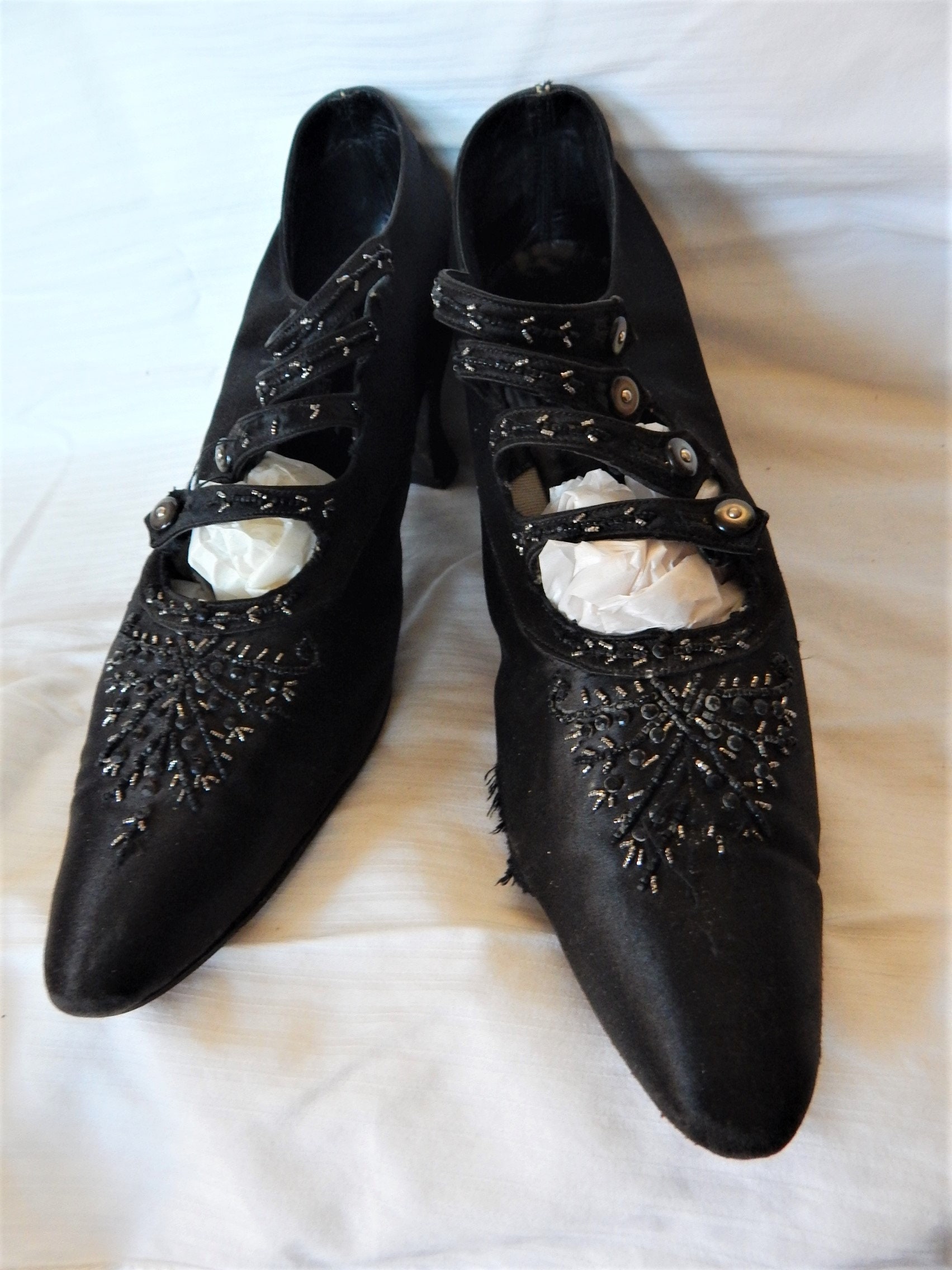 1908-1910 Black Beaded Shoe/ Button Straps/ Louis XVI Heels/ Size 10