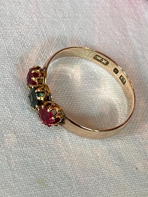 Antique  Ruby and Green Paste Trilogy Ring set in… - image 6