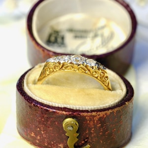 Antique 18ct Gold Five Stone Diamond Ring, UK M 1/2 US 6 1/2  Postage Included
