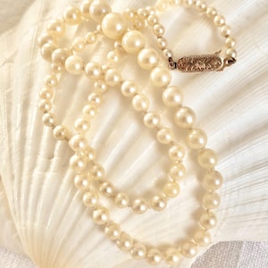Antique Pearl Necklace with Forget-Me-Not 9ct Gold Clasp