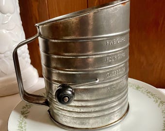 Vintage Bromwell’s 5-Cup Measuring Flour Sifter - Kitchen Tool - Black Wood Handle - Made in USA