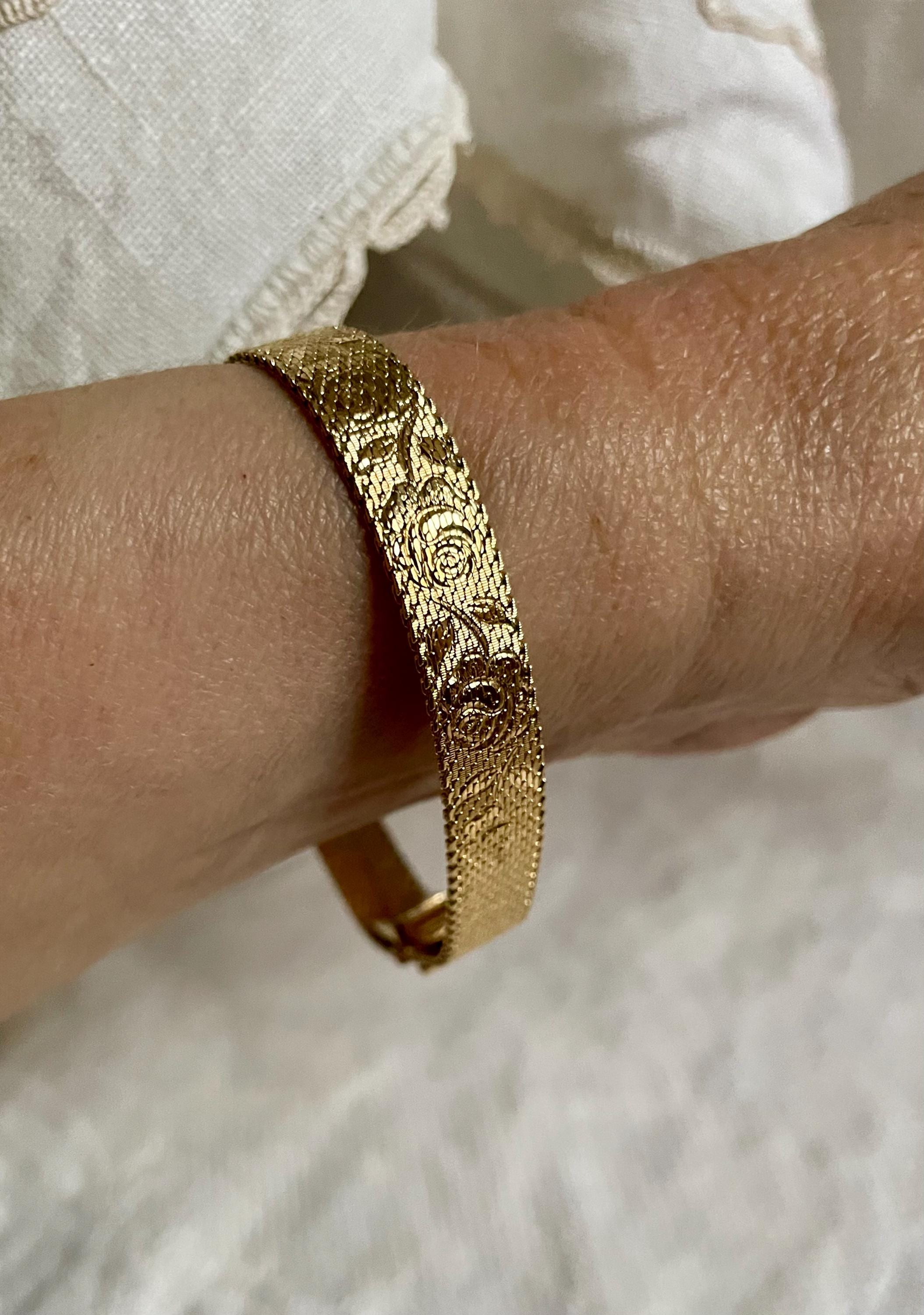 ETRO vintage bangle 100連ブレスレット ETRO(エトロ) ブレスレット(レディース) - 海外通販のBUYMA