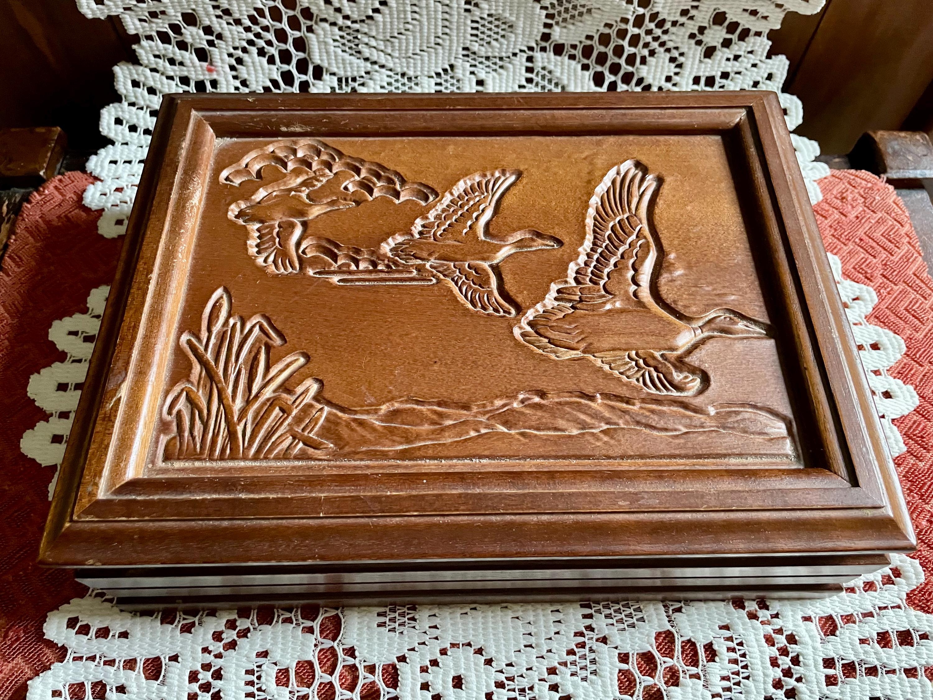 Taiwan Jewelry Box - Etsy