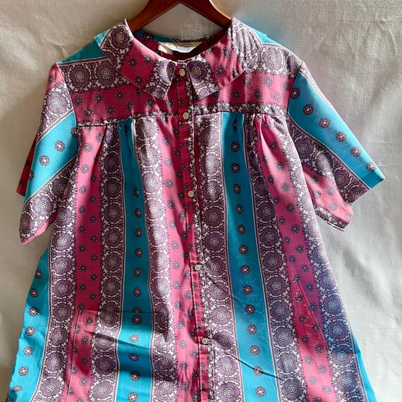 Vintage Mod Housecoat Dress | 1960s Sears Koffee … - image 2