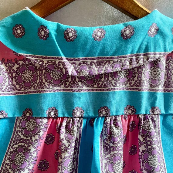 Vintage Mod Housecoat Dress | 1960s Sears Koffee … - image 13