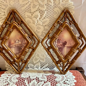 Vintage 1983 HomCo Faux Rattan Wall Art Set – Diamond Plastic Frames with Pastoral Prints – Made in USA Cottagecore Decor – Set of 2