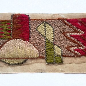 Vintage French Embroidered Textile Appliqué, Woollen Yarn, Pink Green and Cream