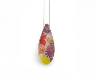 Drip Wallpaper Necklace