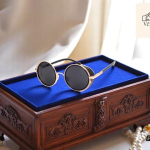 Unisex Steampunk Round Sunglasses | Vintage-Inspired Metal Eyewear | Retro Stylish Fashion Glasses | Thoughtful Gift Idea