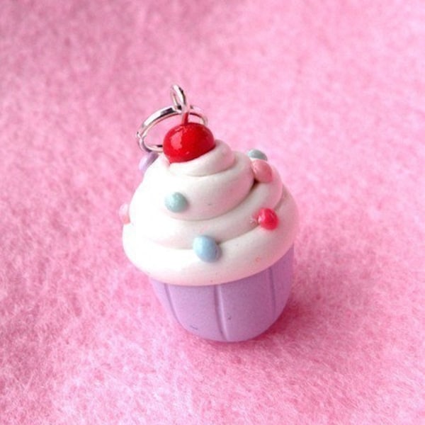 Collier de charme cupcake coloré (D1F2)