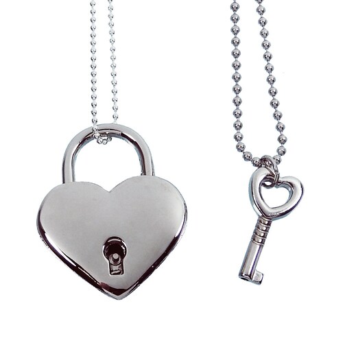 Okinawa Prefecture Chanel Lock And Key Necklace Silver Heart Lock