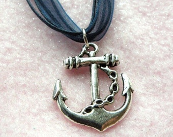 Naughty Nautical Necklace  (R2E3)