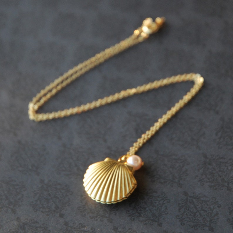 Ocean Seashell Pearl Locket Necklace Stamped raw brass R2C1 image 2