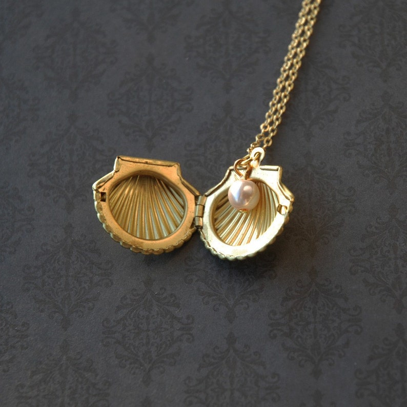 Ocean Seashell Pearl Locket Necklace Stamped raw brass R2C1 image 3