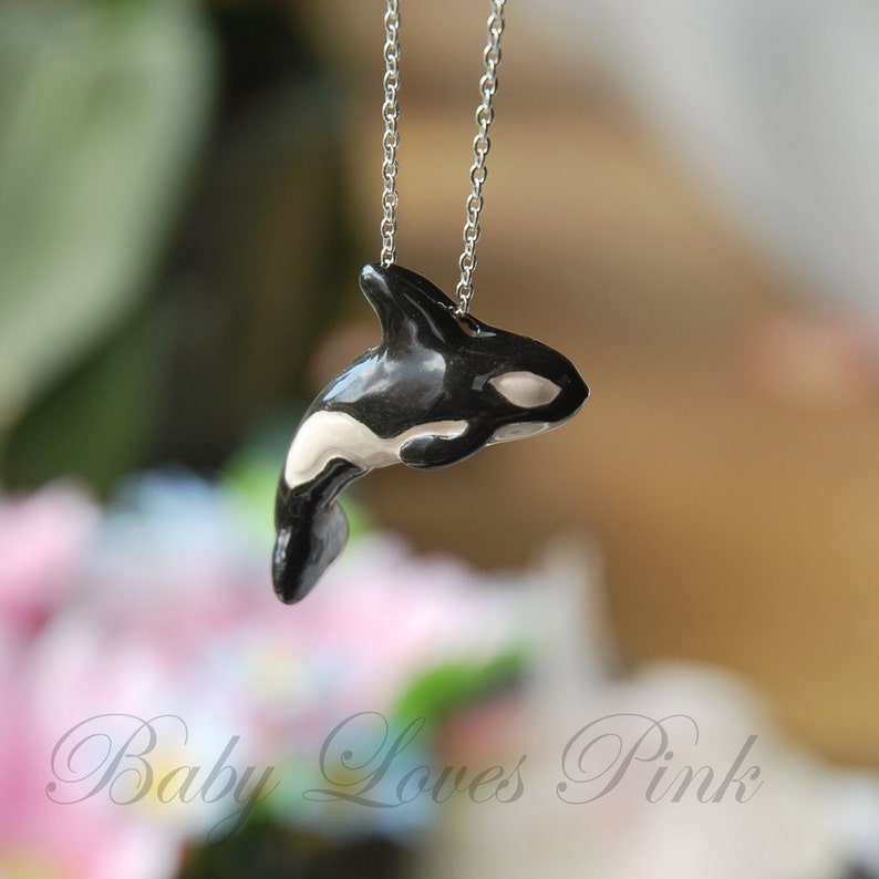 Beautiful Orca Whale Necklace R3A image 4