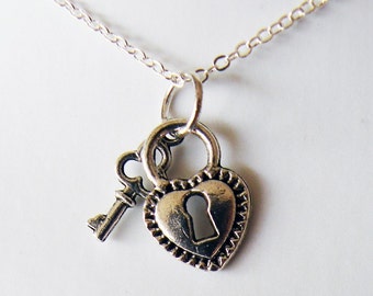 Heart and Key Lock Necklace  (R5B)