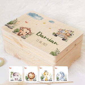 Erinnerungskiste Baby personalisiert aus Holz mit Safari Tieren, individuelle Aufbewahrungsbox, Geschenk zur Geburt, Kinderzimmer, Taufe