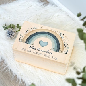 Erinnerungskiste Baby mit Name, Babygeschenk, Regenbogen Motiv, Erinnerungsbox Baby, Taufgeschenk, Personalisiertes Geschenk Baby, Geburt