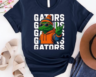 Vintage Gators T-Shirt, Retro Alligator Graphic Tee, Funny Gator Top, Cool Sports Style Shirt, Trendy Gift for Men Women Kids