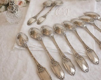 アンティークの刻印入り小型ソリッドシルバースプーン - Etsy 日本