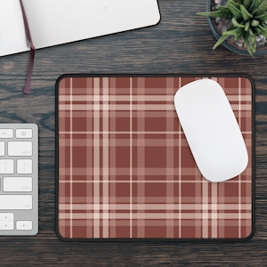 Red Plaid Mouse Pad Aesthetic Desk Mat Stylish Desk Décor & Desk Accessories Large Mouse Pad Christmas Gift for Coworker