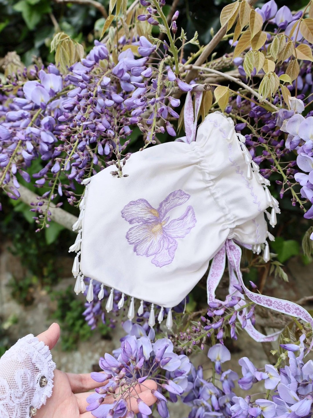 Victorian BAG Edwardian Reticle Bag Made Out of Ivory Silk and ...
