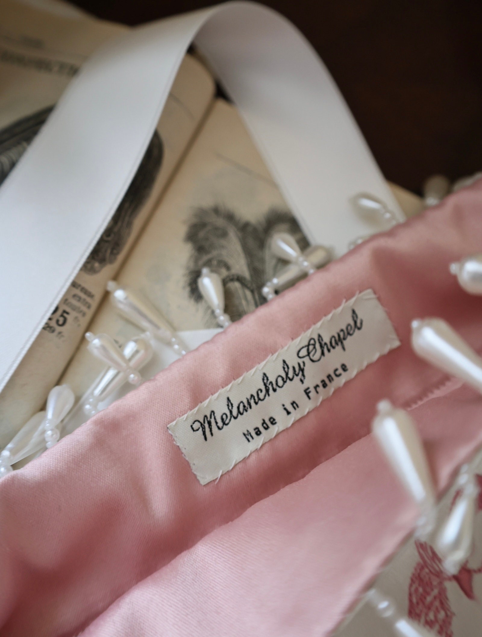 Bag Reticule Ivory Silk and Birds Embroidery Handmade in France for ...