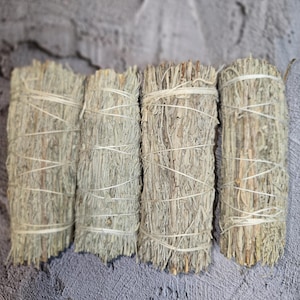 Organic Blue Sage Smudge Stick - Sustainable Sage for Cleansing, Prosperity, Purification & Meditation