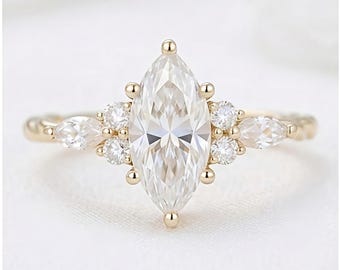 Anillo de compromiso de talla marquesa, anillo nupcial de oro amarillo con racimo de inspiración vintage