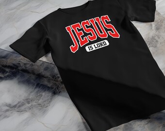 Jesus ist Herr T-Shirt: Christlicher Glaube Kreuz Bibel Vers T-Shirt College Varsity Text