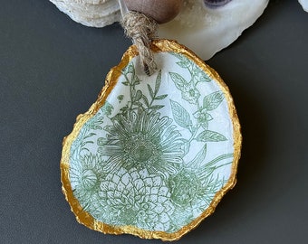 Green Toile Flowers Oyster Ornament, Floral Decoupaged Oyster Shell, Seashell Ornament, Coastal Decor, Decoupaged Shell - 1 ornament