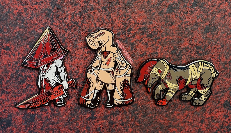 SECONDS Hard Enamel Creepy Cute Monsters Fanart Revershut Pin Bild 1