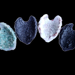 Handmade Small Resin Bird Crow Angel Wings Trinket Jewelry Dish Tray Or Altar Decoration