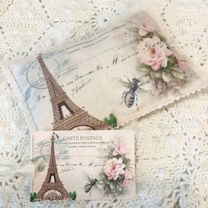 Sachet Tour Eiffel Carte postale vintage Roses roses, boutons de lavande ou pétales de rose