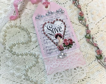 Love Heart Valentine tag Pink Roses Vintage style gift tag junk journal tag