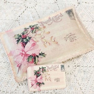 Carte postale de Noël vintage sapin baumier OU boutons de lavande, sachet noeud rose et houx
