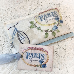 Paris Forever French Lavender Sachet Bumble Bee Roses French Lavender buds