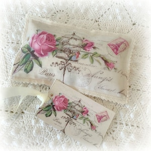 Sachet de carte postale rose vintage Cage à oiseaux rose de boutons de lavande française