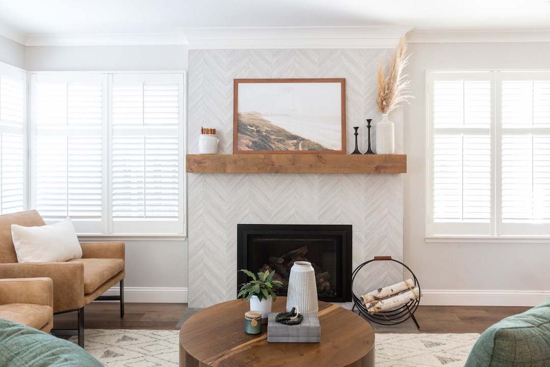 Fireplace Mantel // Mantel // Rustic Wood Mantel // Custom - Etsy Canada
