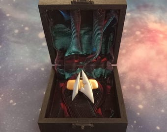 Star Trek Cast Metal Badges
