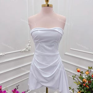 Elegant Crepe Short Wedding Dress: Strapless Party Dress